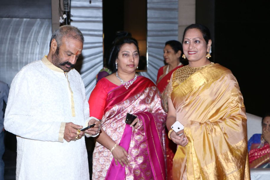 Celebs-at-Jayasudha-Kapoor-Elder-Son-Nihar-Wedding-Reception
